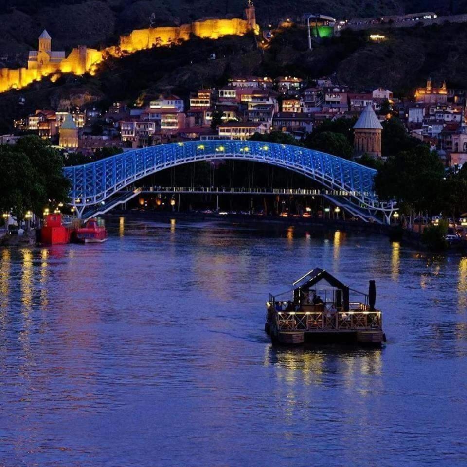 Apartment Marina Tbilisi Ngoại thất bức ảnh